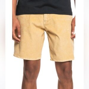 Quicksilver Men’s Kracker Corduroy Shorts